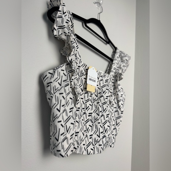 White & Black Lines Crop Top Cotton Monteau Size XL NWT - Picture 3 of 6